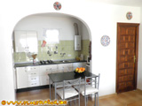 Komplett ausgestattete K�che